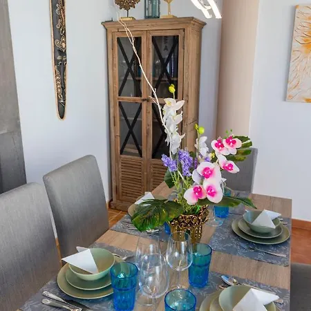 Villa Renato Playa Blanca